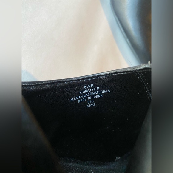 Calvin Klein Hally 2 Woman's Black Faux Leather Ankle Boots, Size 8.5 - Picture 6 of 13